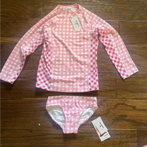 Draper James x Lands’ End Mock Neck Rash Guard and Swim Bottoms- Toddler Girl